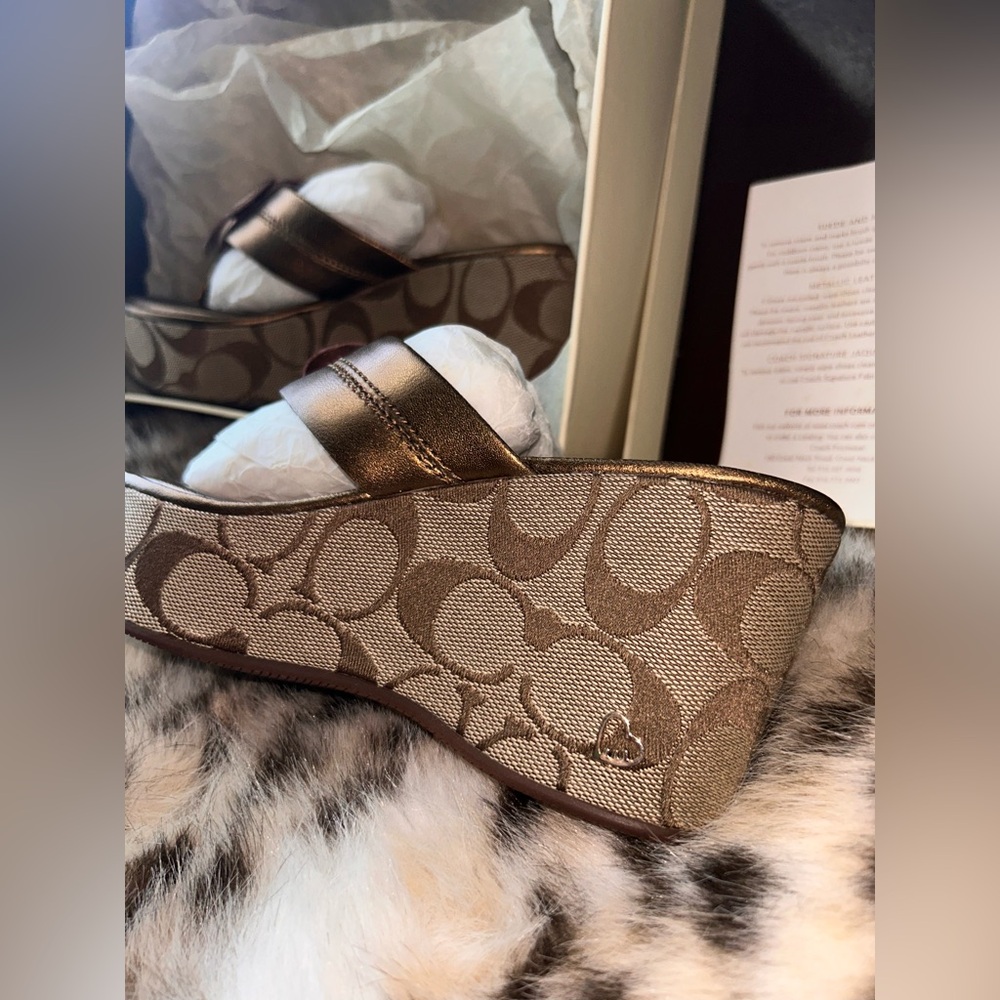 Coach Poppy Harley Metallic Bronze Wedge Y2k 2008  - NWT - - Picture 5 of 16